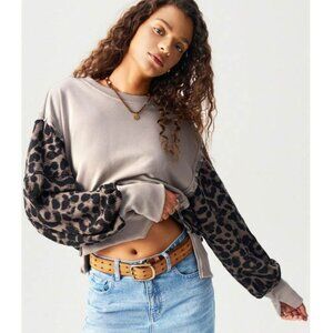 On the Prowl Pullover Sweatshirt NWT